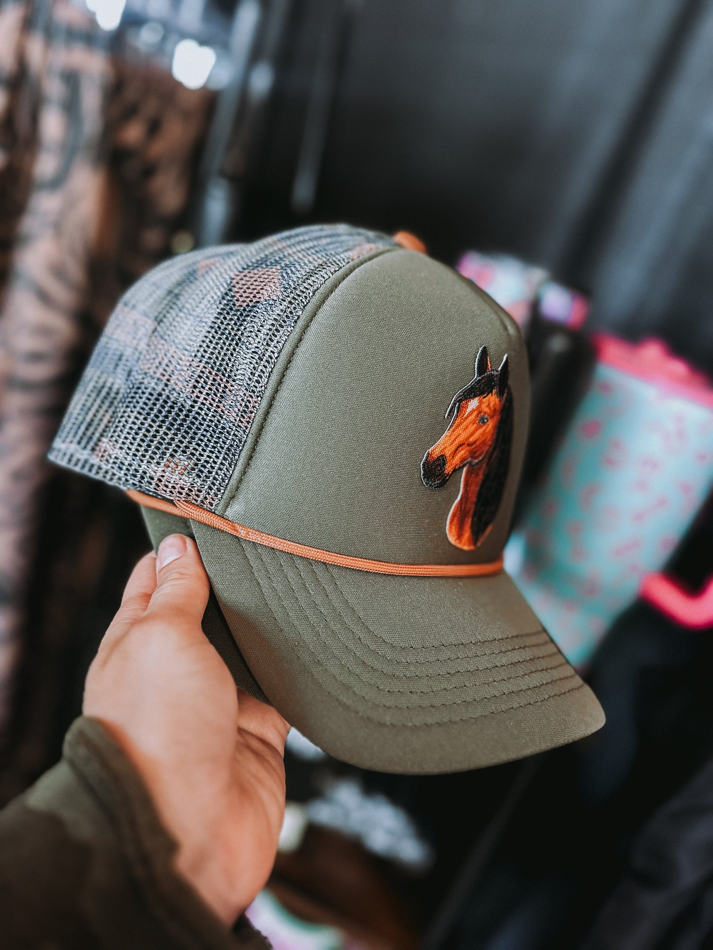 Buckskin green Aztec cap