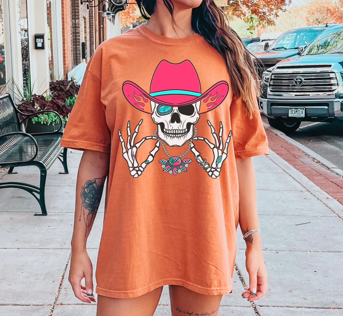 Turquoise & pink skull girl