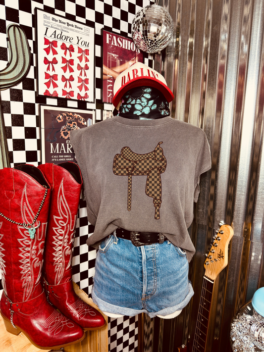 Checkered Saddle tank